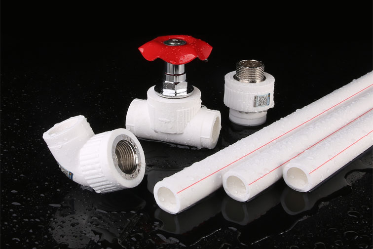 夏季紫外線(xiàn)強(qiáng)烈，PPR管該如何防護(hù)？